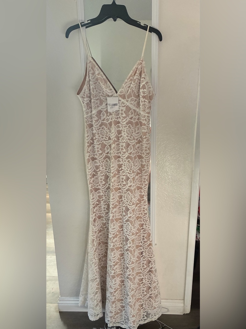 Forever 21 Cream Lace Overlay Nude Slip Maxi Dress
